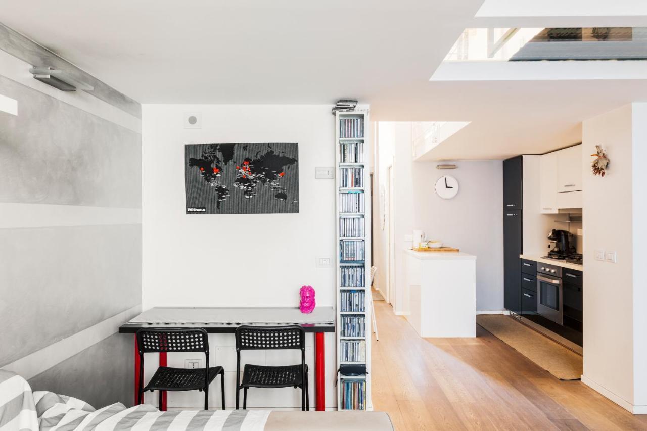 Awesome Loft In The City Center Of Milaan Buitenkant foto