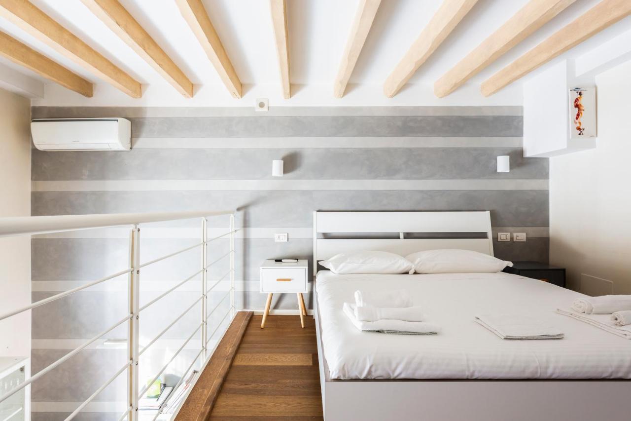 Awesome Loft In The City Center Of Milaan Buitenkant foto