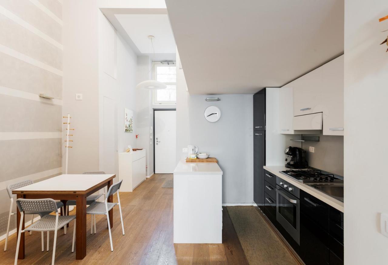 Awesome Loft In The City Center Of Milaan Buitenkant foto